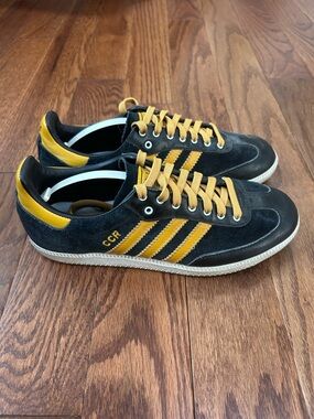 Adidas Samba Black & Yellow Suede Casual Sneakers size 8